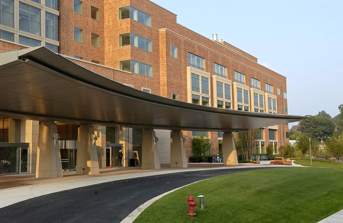 Front entrance of the Mark O. Hatfield Clinical Research Center.