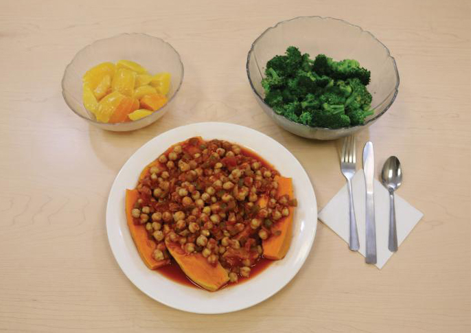 chickpeas with broccoli and oranges