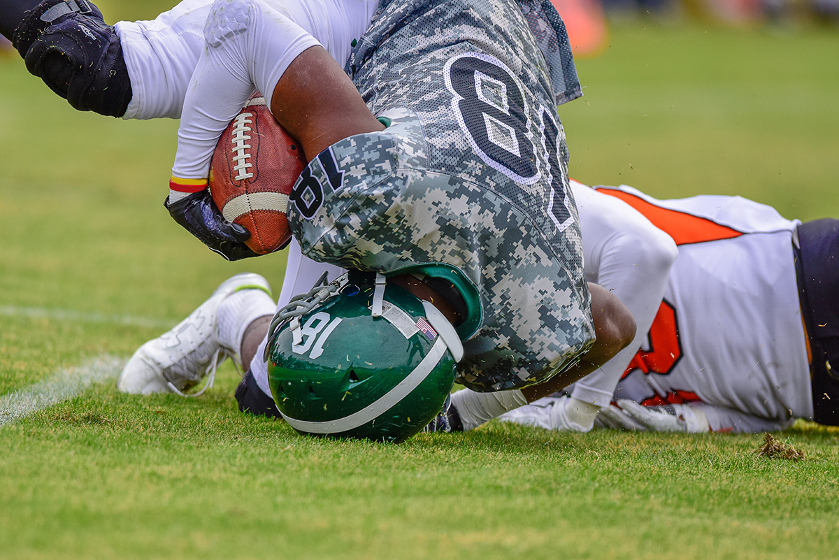 Concussion fears not hurting youth tackle football numbers