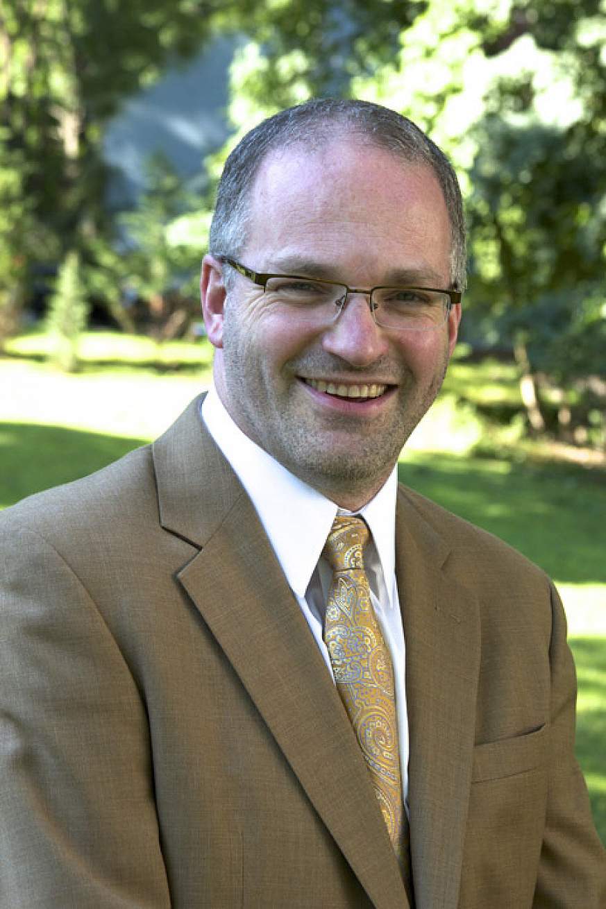 Image of Dr. Jeremy Brown