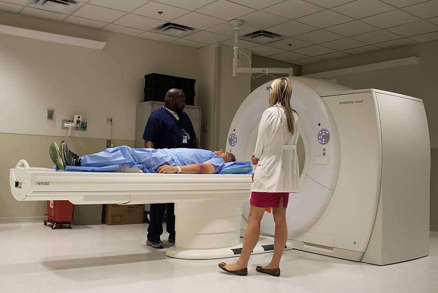 Image of study participant undergoing a Photon CT scan.