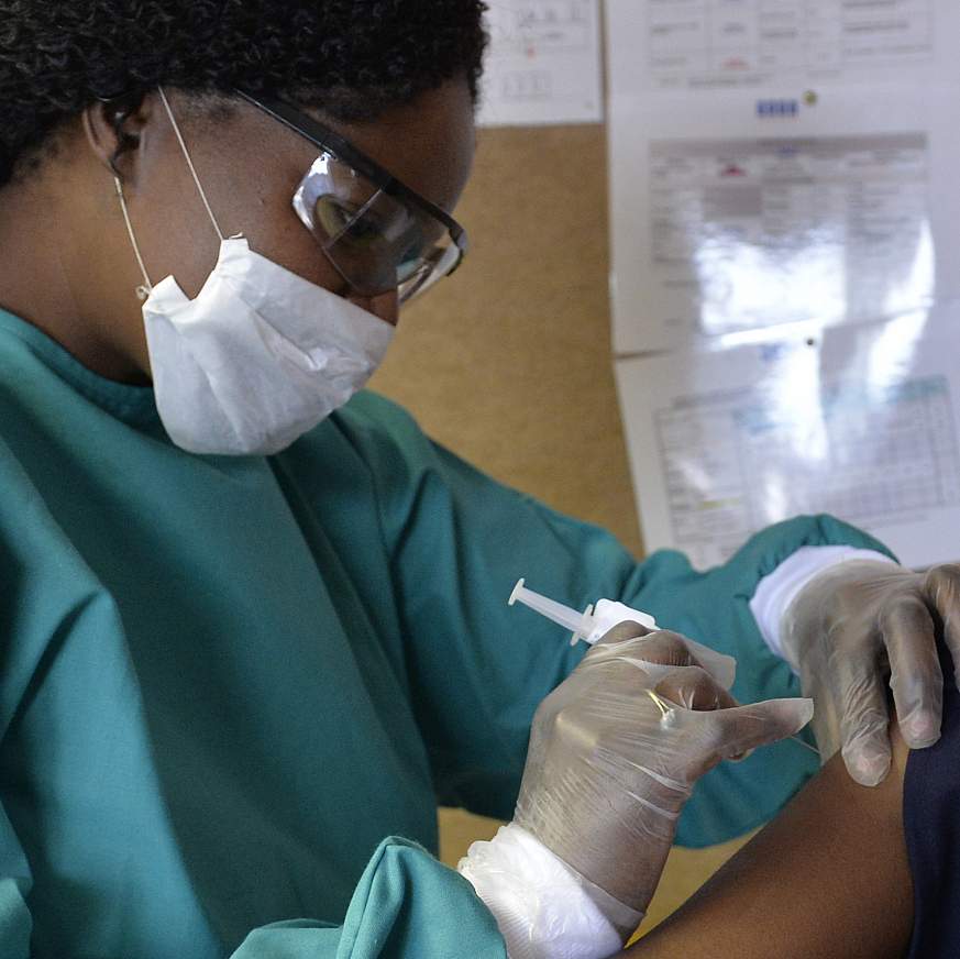 Image of a vaccine being administered