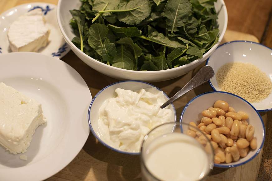 Image of calcium-rich foods