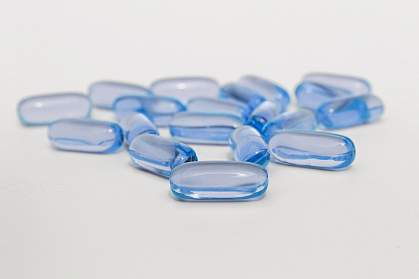 Placebo gel capsules.