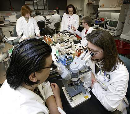 Johns Hopkins University students in a laboratory Johns Hopkins University students in a laboratory.