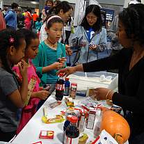 NIDDK takes part in country’s largest STEM Festival