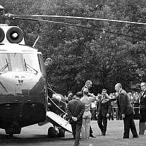 President Lyndon B. Johnson stepping off helicopter onto the lawn of the NIH Clinical Center, August 9, 1965.President Lyndon B. Johnson stepping off helicopter onto the lawn of the NIH Clinical Center.