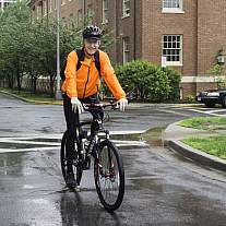 NIH Director Dr. Francis Collins participates in Bike to Work Day to help show the importance of physical activity. 