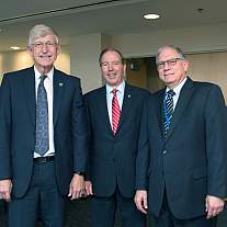 Senator Tom Udall visits NIH