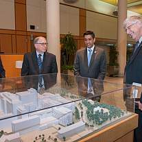 Congressman Ro Khanna visits NIH