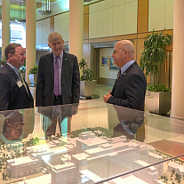 Congressman Bill Flores Visits NIH
