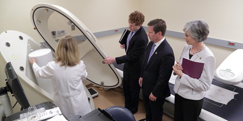 Rep. Joseph Kennedy (MA-4), former Rep. Robert Dold (IL-10), and Rep. Katherine Clark (MA-5), with Dr. Monica Skarulis, Section Chief, Clinical Endocrinology Section, National Institute of Diabetes and Digestive and Kidney Diseases, in the Metabolic Clinical Research Unit.
