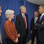 President Barack Obama gets an update on NIH activities from NIH director Dr. Francis Collins